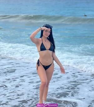 linda joven recien llegada a tu isla