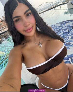 Jovencita wapa novedad