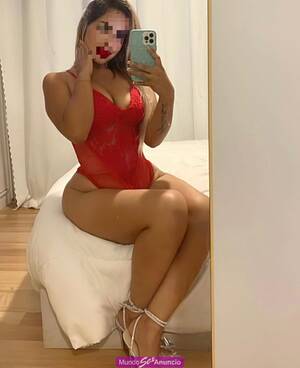 Sandy brasileña muy cachonda