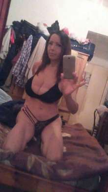 Me llamoRegina soy travesti te doy placer por dinero