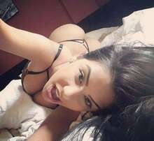 MUJER CALIENTE BUSCA DIVERCION