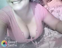 Chica cn muy buena esperiencia y muy fogoza
