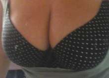 CARO MUY TETONA
