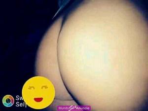 Tu putita en la cama