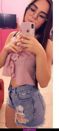 Rocío recién llegadita muy bonita colita afull