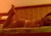 ANA MORENA CARINHOSA COM LOCAL