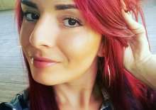 Talita linda transexual ruiva top