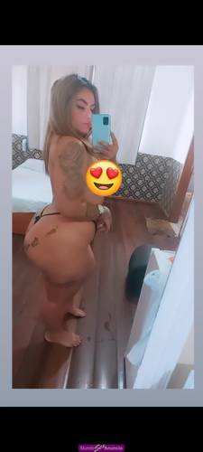 KARCIA CAVALADA BUNDA GRANDE ESTILO MULHER MELACIA