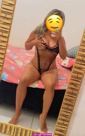 Bruna Loira primeira vez com local