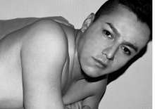 Masajista Masculino Joven Escort Viril en Providencia