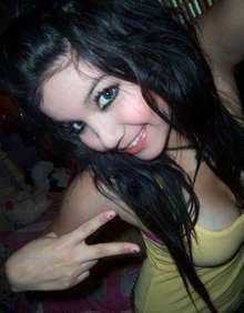 pokemoncita humeda caliente y humeda conchita apretadita