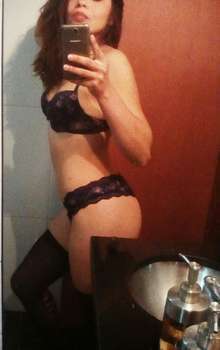 Loquita por sexo espero mojadita tu llamado