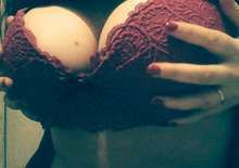 sensual guapa rubia voluptuosa independiente