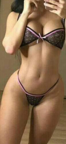 Venezoana joven sensual  22 años TEATINOS