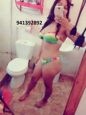 TRES CHICAS SENSUALES CON IMAGENES REALES
