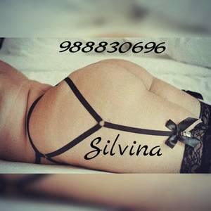 Sexo alocado con rica morena carnosa 10xmedia