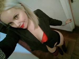 9,9,9,0,2,7,3,2,2,,, ,Y, ,9,8,6,9,3,2,9,7,5, SOY LA MAS CALI