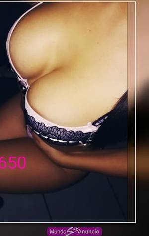 PAOLA NUEVA MASAJISTA TE ESPERA HOY