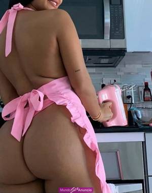 Estoy en mi depa solita caliente espero por tu visita