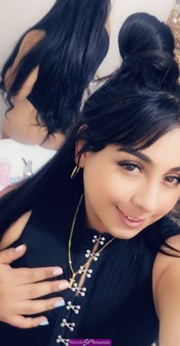 Isabella hermosa niña transs super femenina con ftos reales