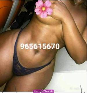 Caliente exótica morena