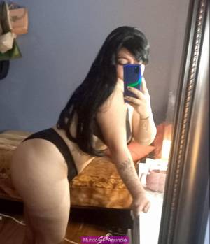 RICA GORDITA MAMADORA