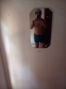 Hola aq aburrido con ganas de un hombre bien  Arrecho en el