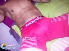 Chico dotado Complaciente