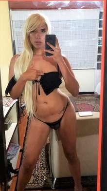 HERMOSA TRANS NATALIA EDUCADA