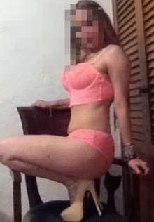 ejecutiva super ardiente extremecete con mis movimientos