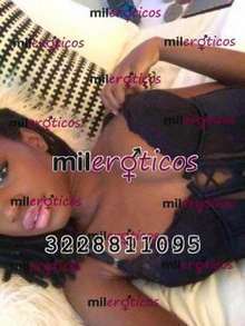 trio con dos hermosas negras en bogota