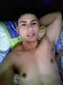 Chico joven busca buenas experiencias