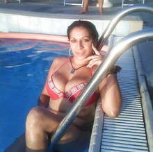 Chica insatisfecha, adicta al sexo