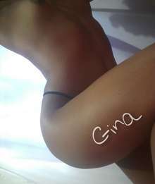 GINA EXÓTICA MORENA