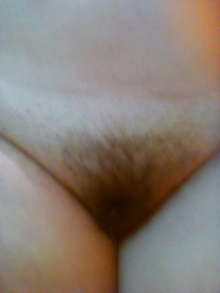 Bella veterana rubia con la vagina peluda .