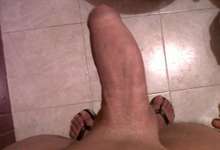 Andy— Servicio de acompañante.
