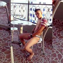 MASAJISTA CON SITIO APARTAMENTO WHATSAPP 313 319 2488 O LLAM