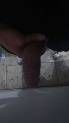 Tengo 23 años y si quieres sexo del bueno contactame