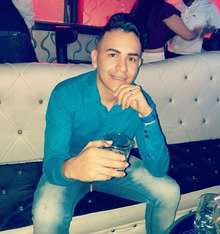 alejo chico extranjero