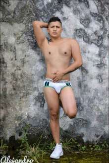 MACHO PAISA NUEVO EN CALI CON SITIO 3042429498 ALEJANDRO