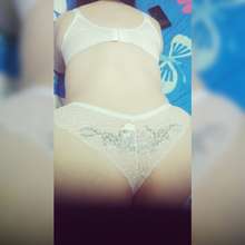 Katy linda cuerpo de infartó servicio de lujo