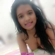 complaciente jovencita 3172369835