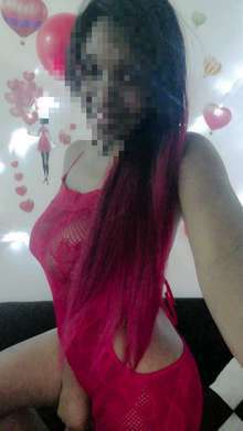 MORENA CON GANAS DE CHUPAR.