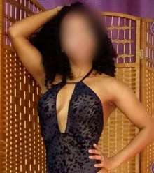 30 MEDIA 50 LA HORA MADURA SENSUAL COLOMBIANA