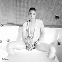 LEONEL 21CM 20AÑOS APARTAMENTO PRIVADO MASAJISTA TITULADO