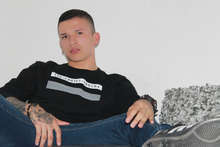 Sebastian escort VIP, complaciente