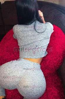 CUKITA CON CHUPADERA ESTRECHITA HERMOSA PREPAGO TRISERVICIOS