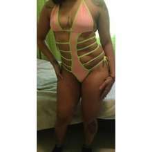 Caliente y cariñosa morenita