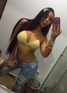 Susana complaciente discreta y muy sensual
