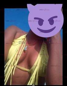 Bebesita de 18 años nueva anal rico oral al natural!!